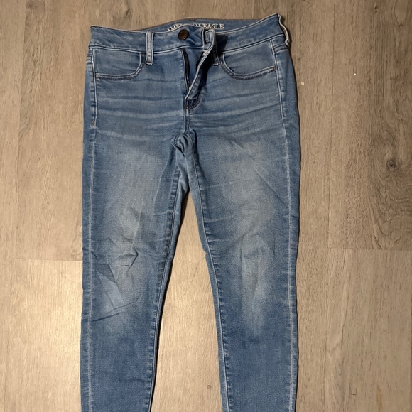 American Eagle Jeans - Picture 1 of 3